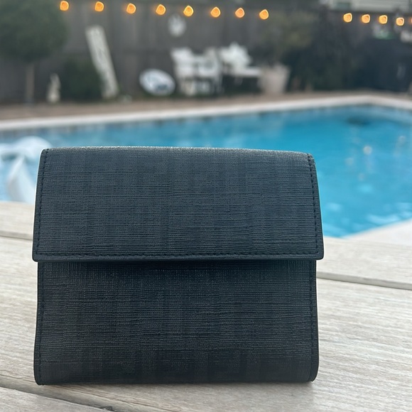FENDI AUTHENTIC Zucchino Trifold Wallet - Picture 2 of 5